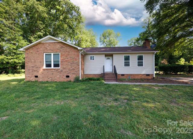 Property at 3988 Crestview Dr, Rock Hill, SC 29732, 3 beds, 2 baths