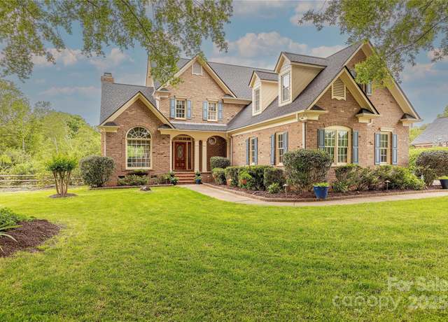 Property at 6024 Highview Rd, Weddington, NC 28104, 4 beds, 3.5 baths