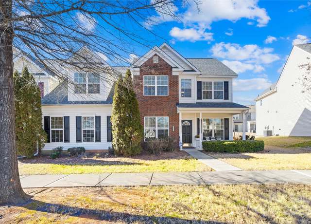 Property at 9813 Hanberry Blvd, Charlotte, NC 28213, 3 beds, 2.5 baths