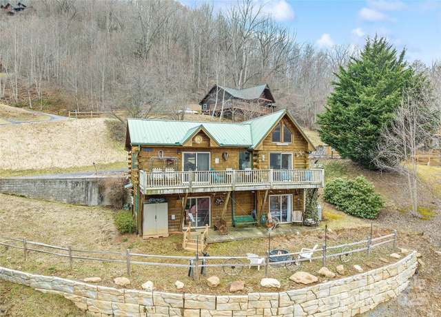Property at 16 Hiawatha Dr, Maggie Valley, NC 28751, 2 beds, 2 baths