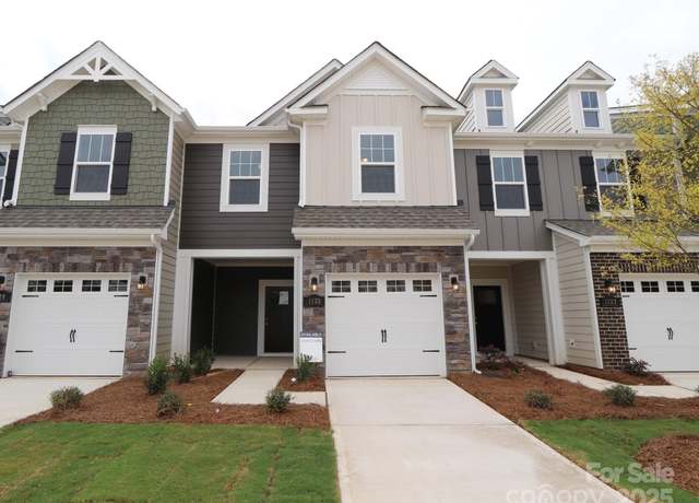 Property at 1133 Overbrook Pl, Wingate, NC 28174, 3 beds, 2.5 baths