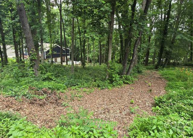 Property at 1520 Holly Ct NW, Lenoir, NC 28645