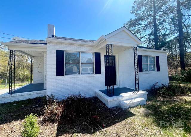 Property at 1408 Linwood Rd, Gastonia, NC 28052, 2 beds, 1 bath