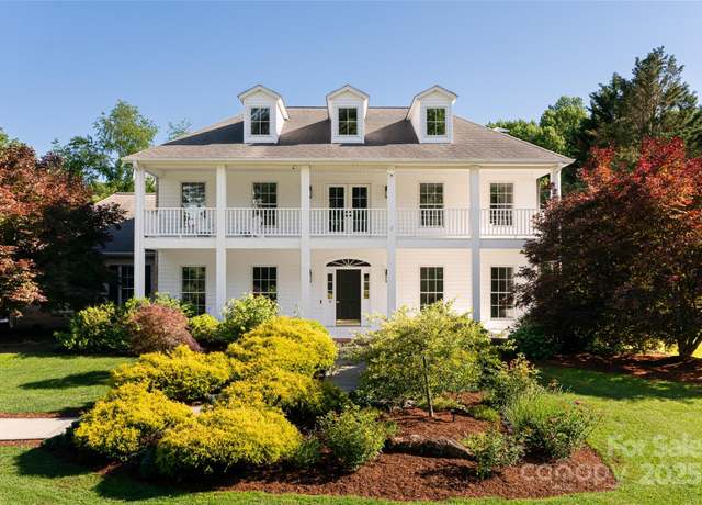 Property at 55 Foster Estate Dr, Asheville, NC 28806, 3 beds, 2.5 baths