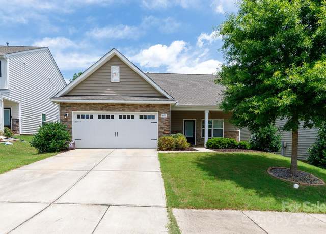 Property at 679 Cape Fear St, Fort Mill, SC 29715, 3 beds, 2.5 baths