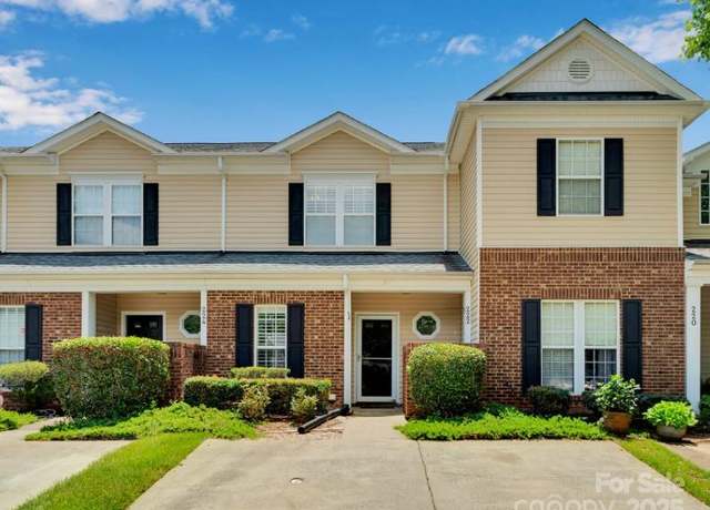Property at 222 Ross Moore Ave, Charlotte, NC 28205, 2 beds, 2.5 baths