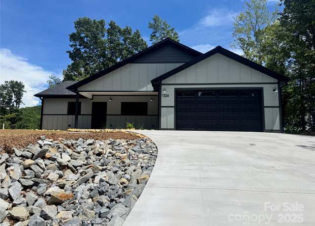 Property at 1224 Haven Heights Dr Unit 98 and 99, Marion, NC 28752, 3 beds, 2 baths