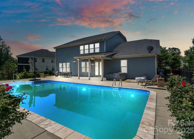 Property at 837 Tyne Dr, Fort Mill, SC 29715, 6 beds, 4 baths