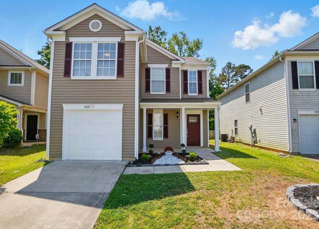 Property at 6430 Matlea Ct, Charlotte, NC 28215, 3 beds, 2.5 baths