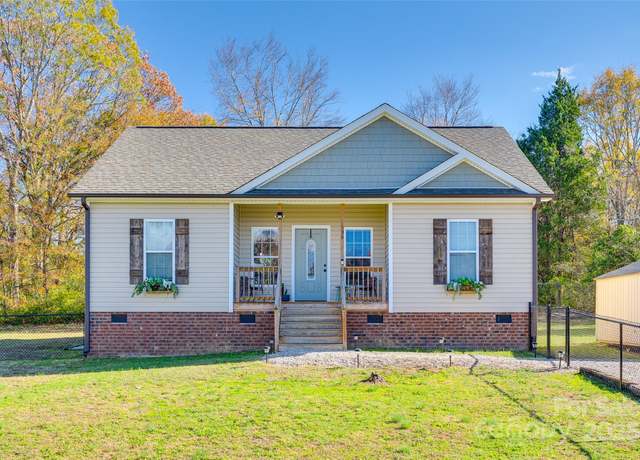 Property at 530 Denton Ave, Chester, SC 29706, 3 beds, 2 baths
