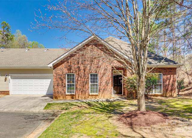 Property at 2023 Aragon Ln, Gastonia, NC 28056, 3 beds, 2 baths