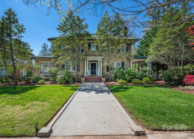 Property at 218 Kimberly Ave, Asheville, NC 28804, 4 beds, 3.5 baths