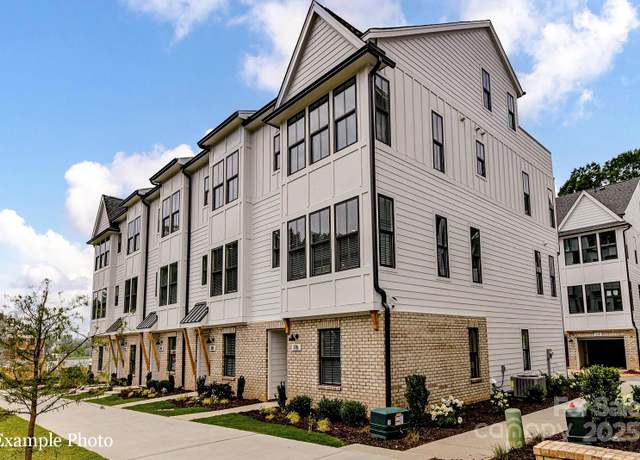 Property at 518 Lockwood Creek Dr #32, Charlotte, NC 28208, 3 beds, 3 baths