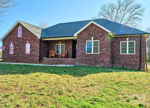 Property at 28926 Hartsell Rd, Albemarle, NC 28001, 3 beds, 2 baths
