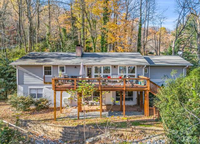 Property at 305 Meadowlark Dr, Tryon, NC 28782, 3 beds, 3 baths