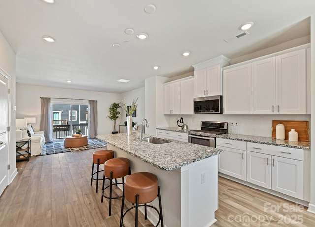Property at 2610 Greenmarket Dr, Charlotte, NC 28217, 4 beds, 3.5 baths