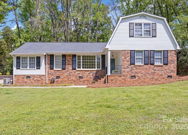 Property at 101 Grier St, York, SC 29745, 4 beds, 2 baths