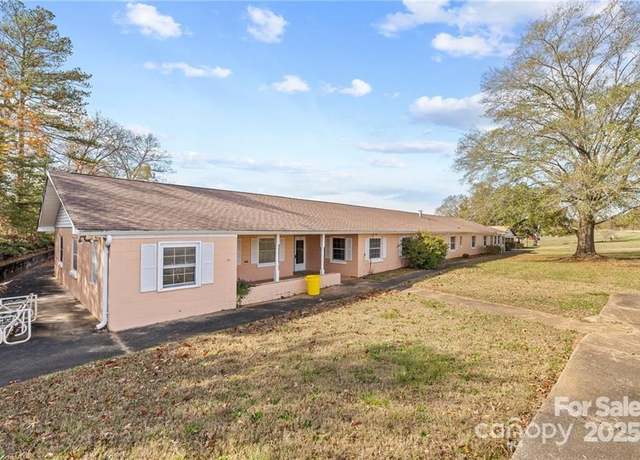 Property at 324 Horn Bottom Rd, Forest City, NC 28043, 14 beds, 5 baths