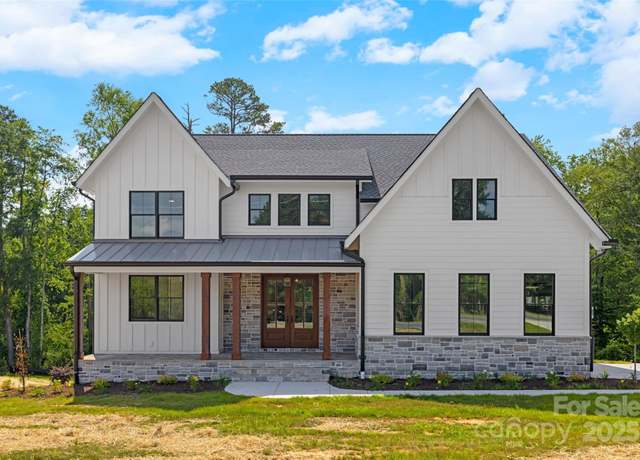 Property at 537 Riddle Mill Rd, Clover, SC 29710, 4 beds, 3.5 baths