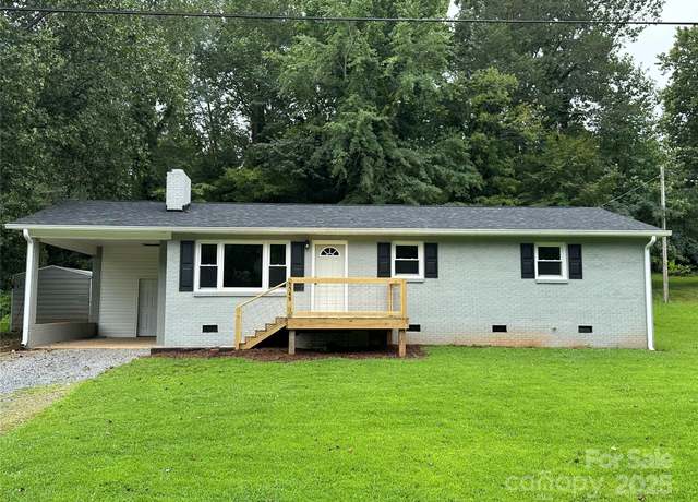Property at 5545 W Pine Hill Ave, Morganton, NC 28655, 3 beds, 2 baths