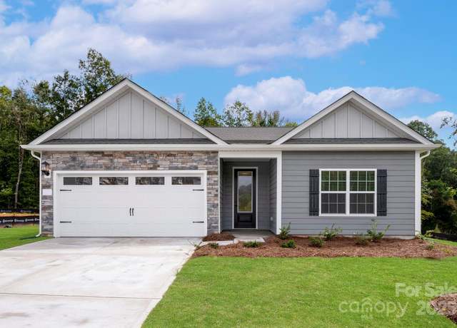 Property at 5719 Skinny Dr, Charlotte, NC 28215, 3 beds, 2 baths