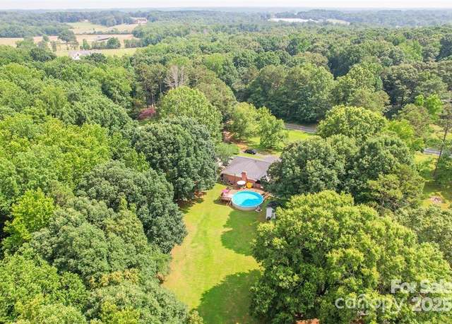 Property at 4805 Nesbit Rd, Monroe, NC 28112, 5 beds, 3 baths