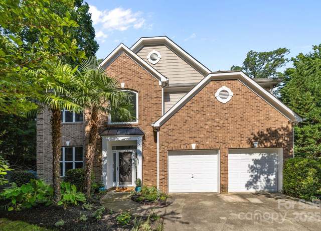 Property at 13934 Kings Carriage Ln, Charlotte, NC 28278, 4 beds, 2.5 baths