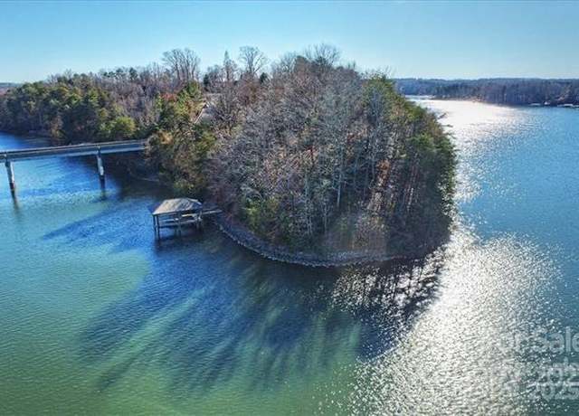 Property at 116 Island Ridge Dr, Statesville, NC 28166