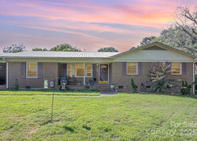 Property at 311 Rollingwood Dr, Stanley, NC 28164, 3 beds, 2 baths