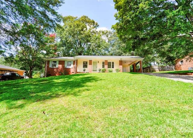 Property at 2924 Poplar Cir, Shelby, NC 28152, 3 beds, 1.5 baths