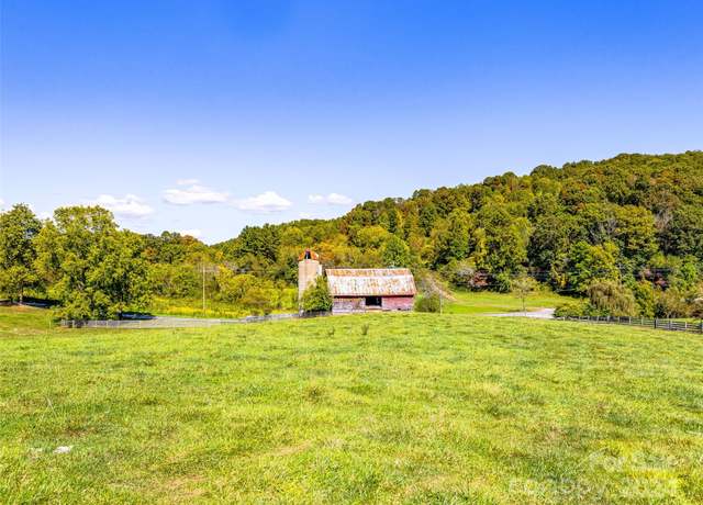 Property at 40 Ratcliff Cove Rd, Waynesville, NC 28786