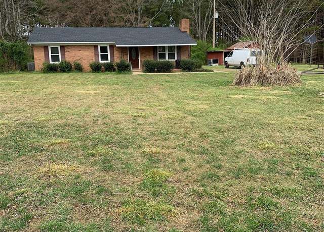 Property at 1108 Willoughby Rd, Monroe, NC 28110, 3 beds, 2 baths