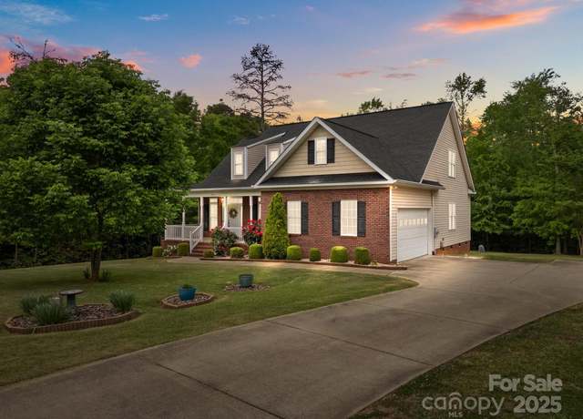 Property at 3179 Westview Rd, Concord, NC 28025, 3 beds, 3 baths