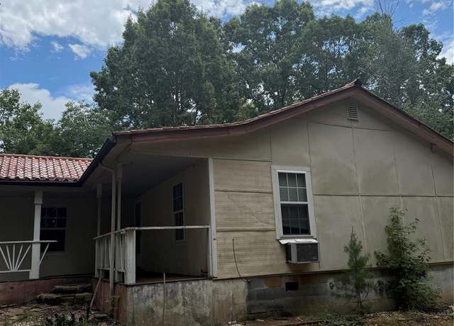 Property at 2124 Shoal Rd, Lincolnton, NC 28092, 2 beds, 2 baths