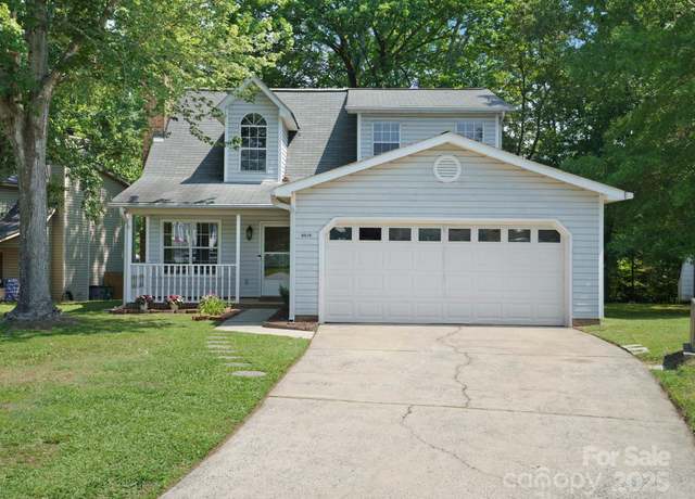 Property at 8030 Glencannon Dr, Charlotte, NC 28227, 3 beds, 2 baths