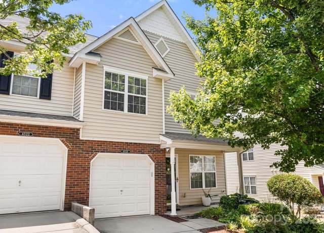 Property at 4520 Buckskin Ct, Fort Mill, SC 29707, 2 beds, 2.5 baths