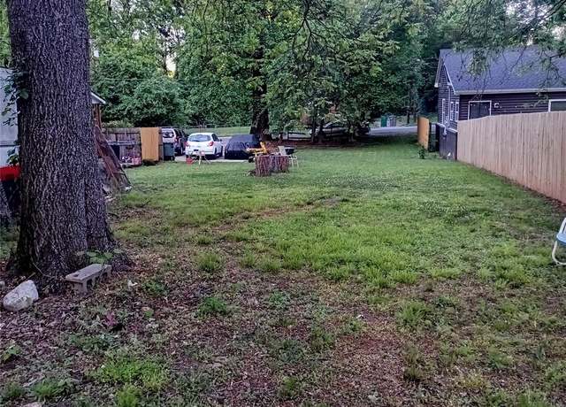 Property at 2307 Kennesaw Dr, Charlotte, NC 28216