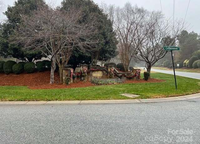 Property at 44 Cottonwood Dr, Denver, NC 28037
