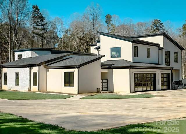 Property at 15650 Youngblood Rd, Charlotte, NC 28278, 4 beds, 4.5 baths