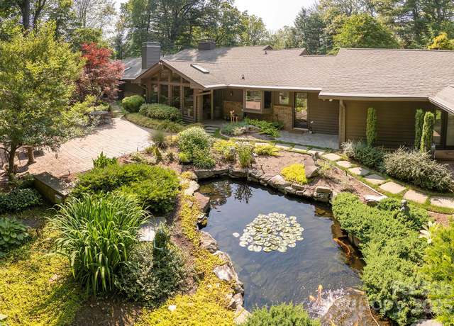 Property at 14 Stuyvesant Cres, Asheville, NC 28803, 4 beds, 3.5 baths
