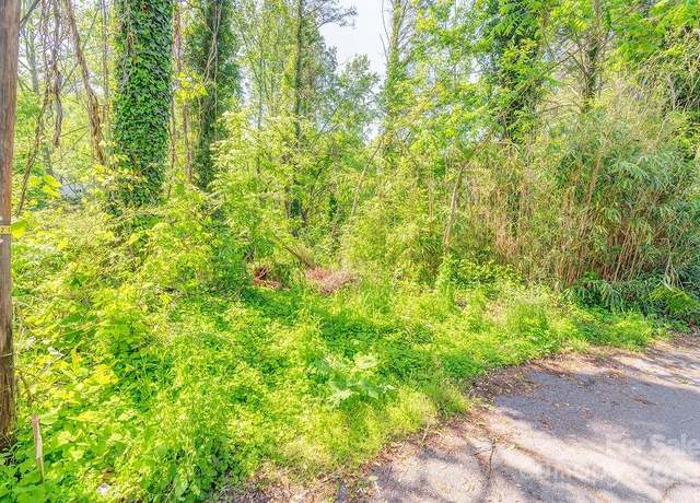 Property at 430 Pearson Dr, Asheville, NC 28801