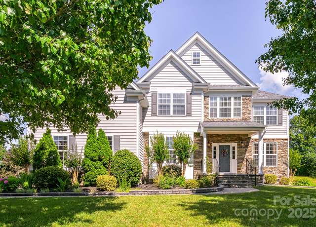 Property at 7737 Pleasant Valley Dr, Harrisburg, NC 28075, 6 beds, 3 baths