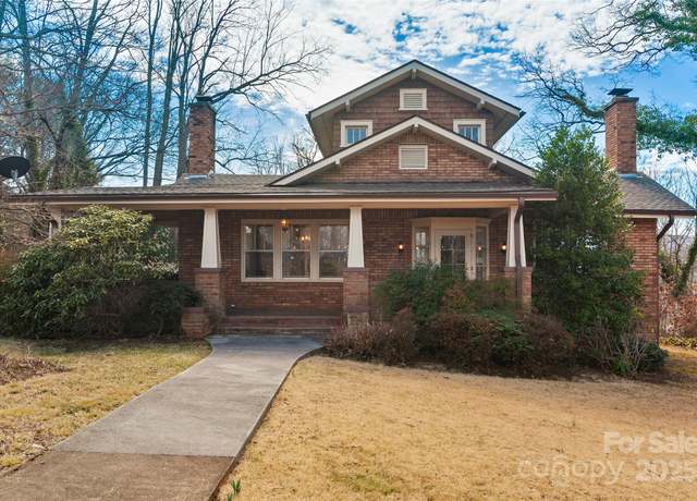 Property at 257 Church St, Waynesville, NC 28786, 3 beds, 2 baths