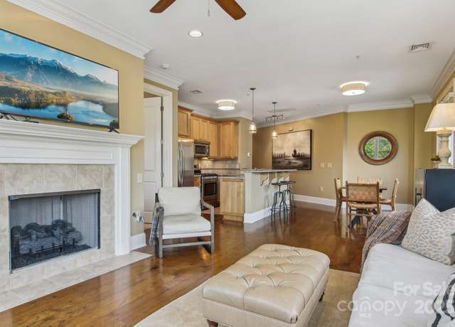 Property at 350 E Allen St #201, Hendersonville, NC 28792, 1 bed, 1 bath