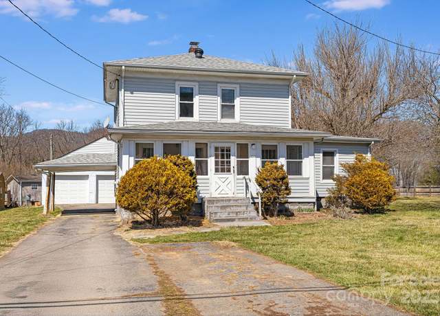 Property at 4243 Old Clyde Rd, Clyde, NC 28721, 3 beds, 2 baths