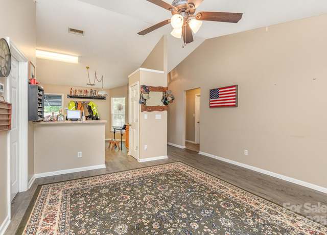 Property at 228 Grayland Rd, Mooresville, NC 28115, 3 beds, 2 baths