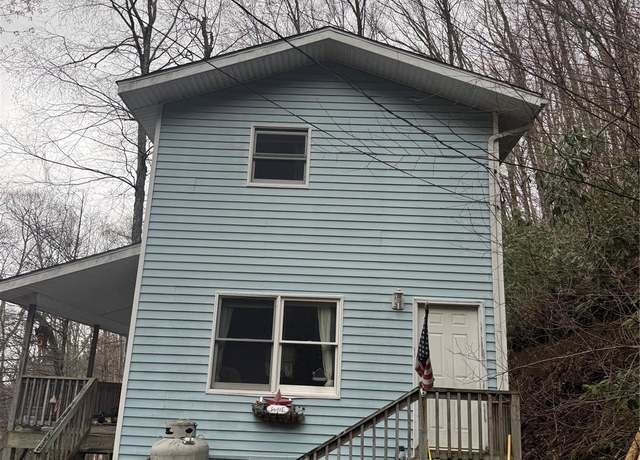 Property at 73 Francisco Dr, Maggie Valley, NC 28751, 2 beds, 2 baths