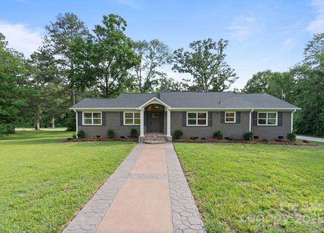 Property at 120 Pinewood Ln, Rock Hill, SC 29730, 4 beds, 3 baths