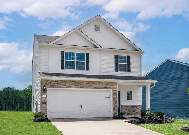 Property at 5716 Skinny Dr, Charlotte, NC 28215, 4 beds, 2.5 baths