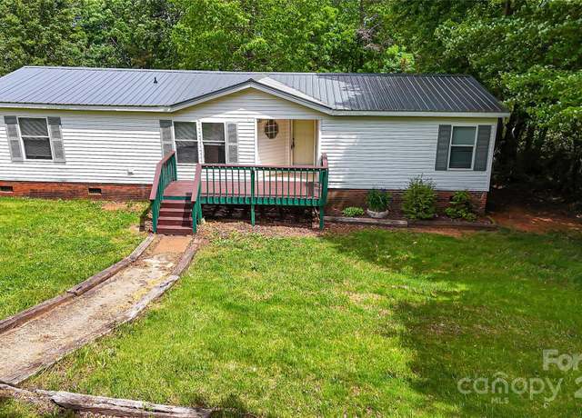 Property at 2844 Jamestown Rd #2, Morganton, NC 28655, 3 beds, 2 baths
